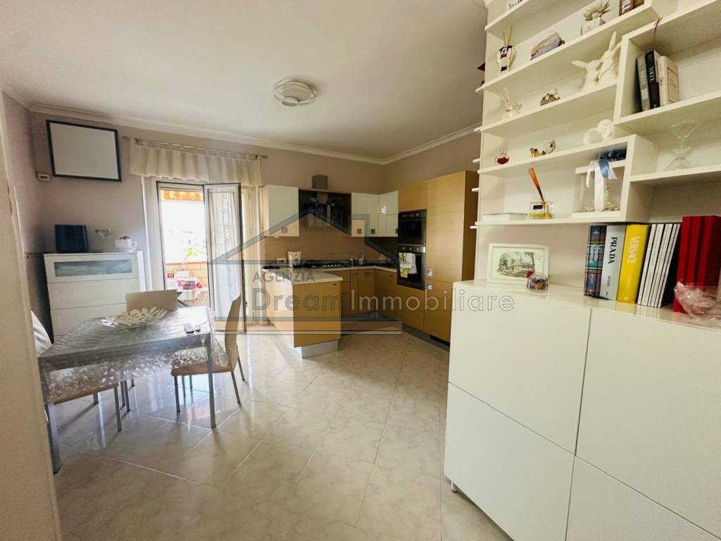 appartamento in vendita a Melito di Napoli