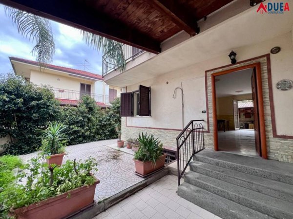casa indipendente in vendita a Melito di Napoli