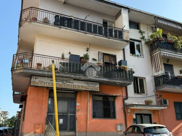 negozio in vendita a Melito di Napoli