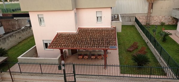 casa indipendente in vendita a Melito di Napoli