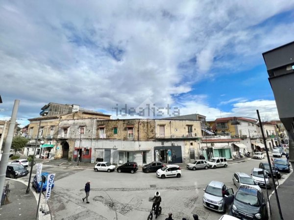 locale commerciale in vendita a Melito di Napoli