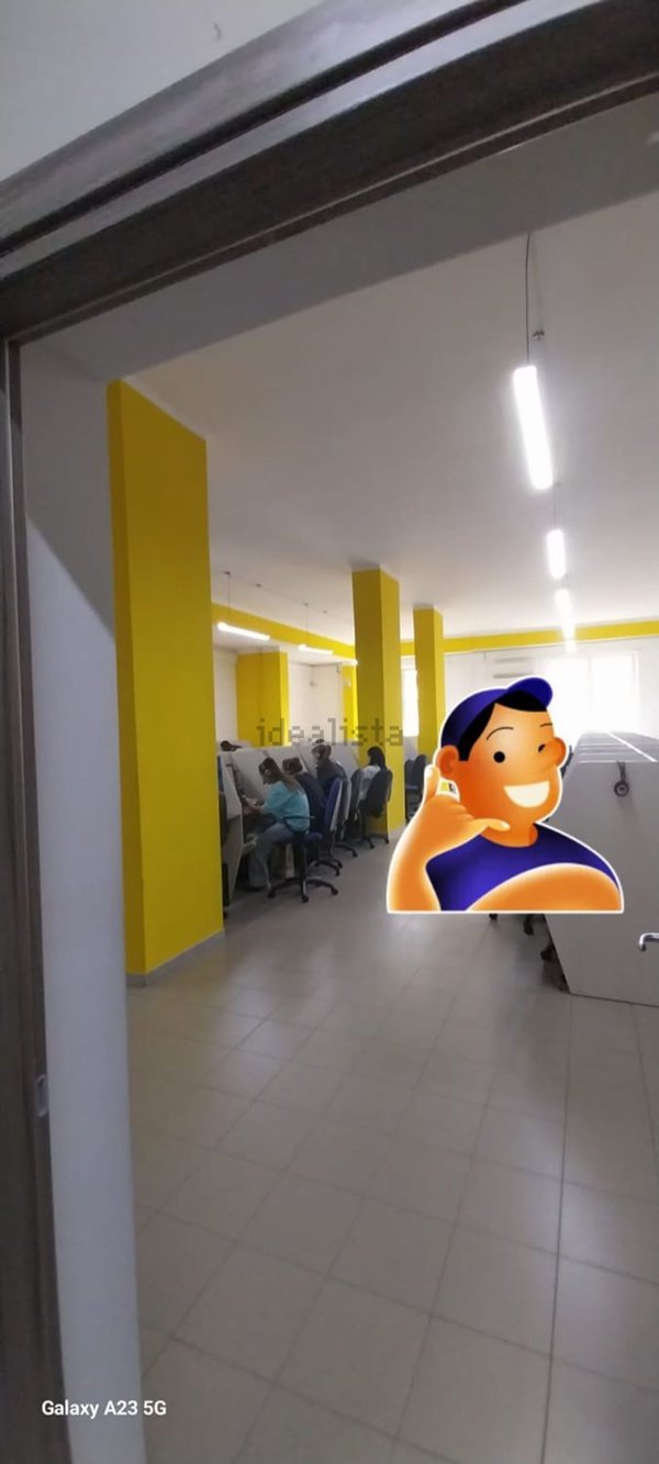 locale commerciale in vendita a Melito di Napoli