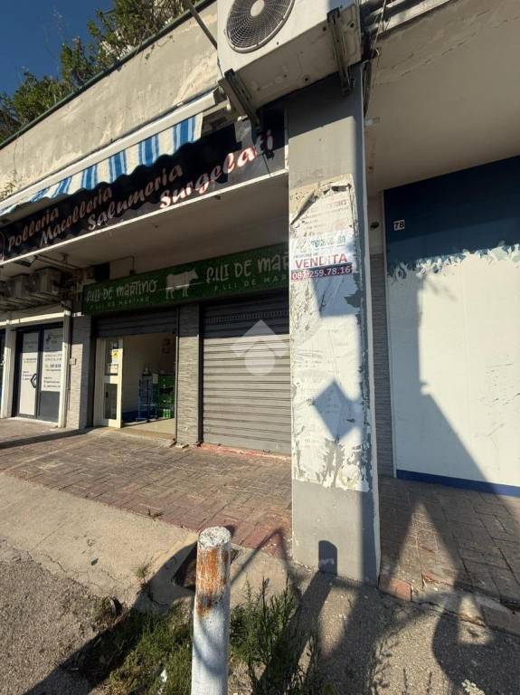 negozio in vendita a Melito di Napoli