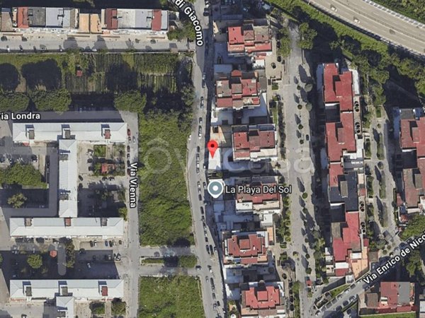 negozio in vendita a Melito di Napoli