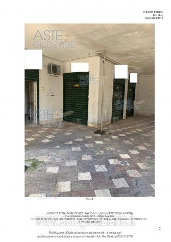 negozio in vendita a Melito di Napoli
