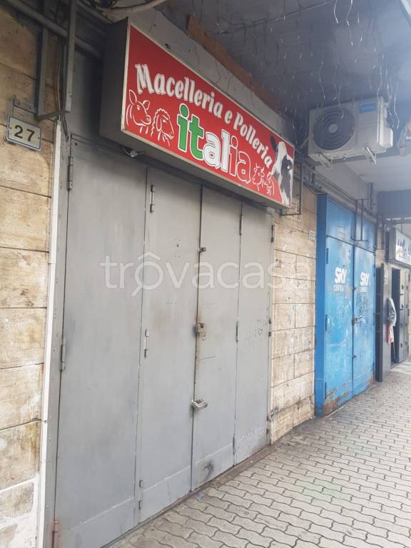 negozio in vendita a Melito di Napoli
