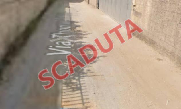 locale commerciale in vendita a Melito di Napoli