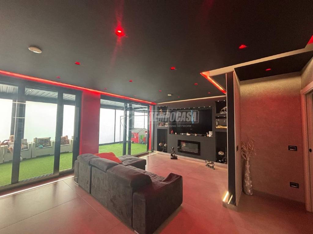 casa indipendente in vendita a Melito di Napoli