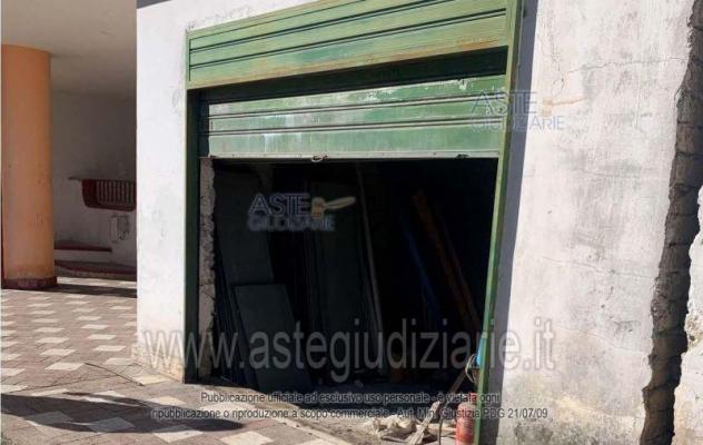 negozio in vendita a Melito di Napoli