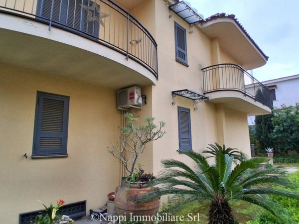 casa indipendente in vendita a Melito di Napoli
