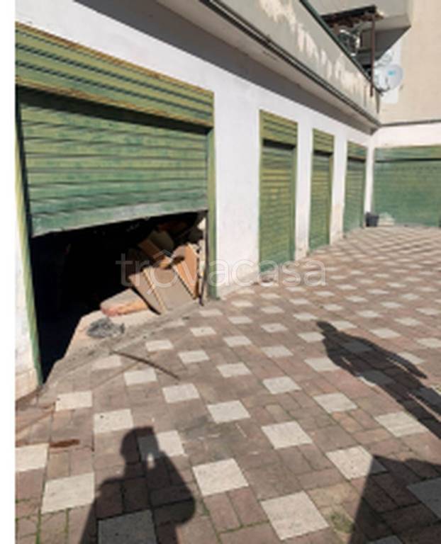 negozio in vendita a Melito di Napoli