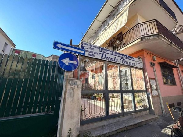 negozio in vendita a Melito di Napoli