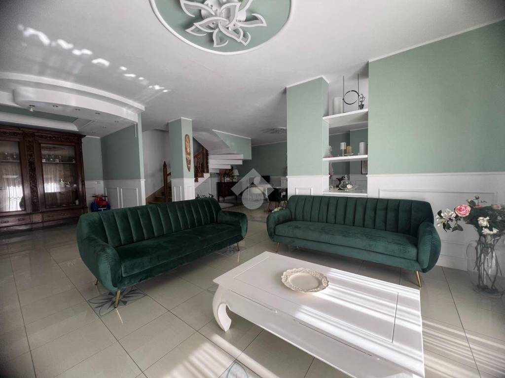 casa indipendente in vendita a Melito di Napoli