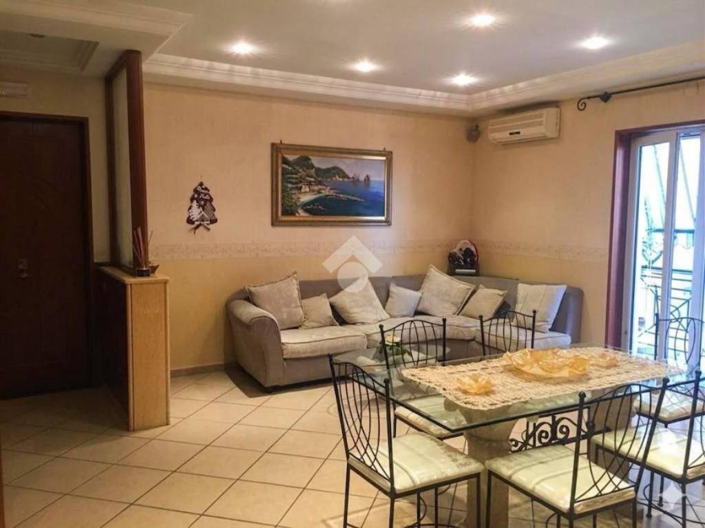 appartamento in vendita a Melito di Napoli