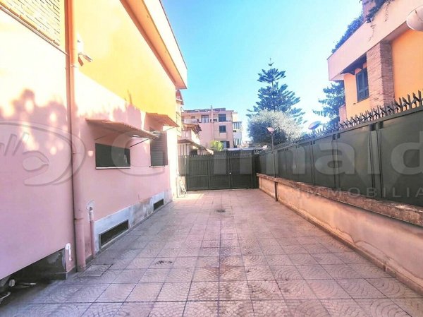 casa indipendente in vendita a Melito di Napoli