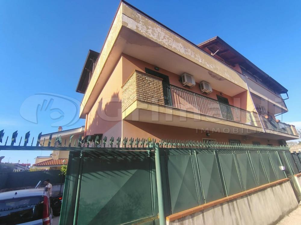 casa indipendente in vendita a Melito di Napoli