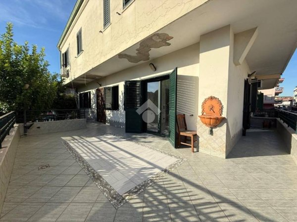 casa indipendente in vendita a Melito di Napoli