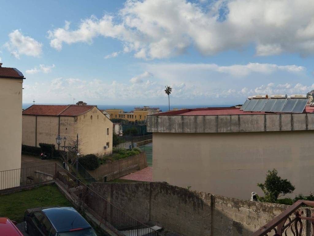 appartamento in vendita a Meta