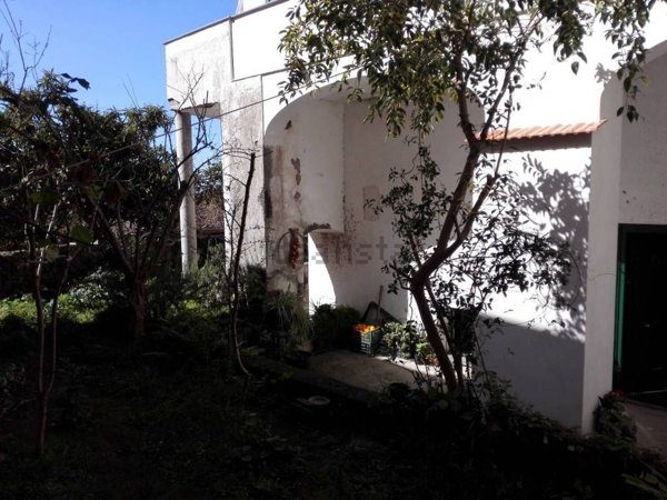 casa indipendente in vendita a Meta