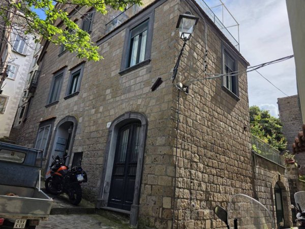 appartamento in vendita a Meta