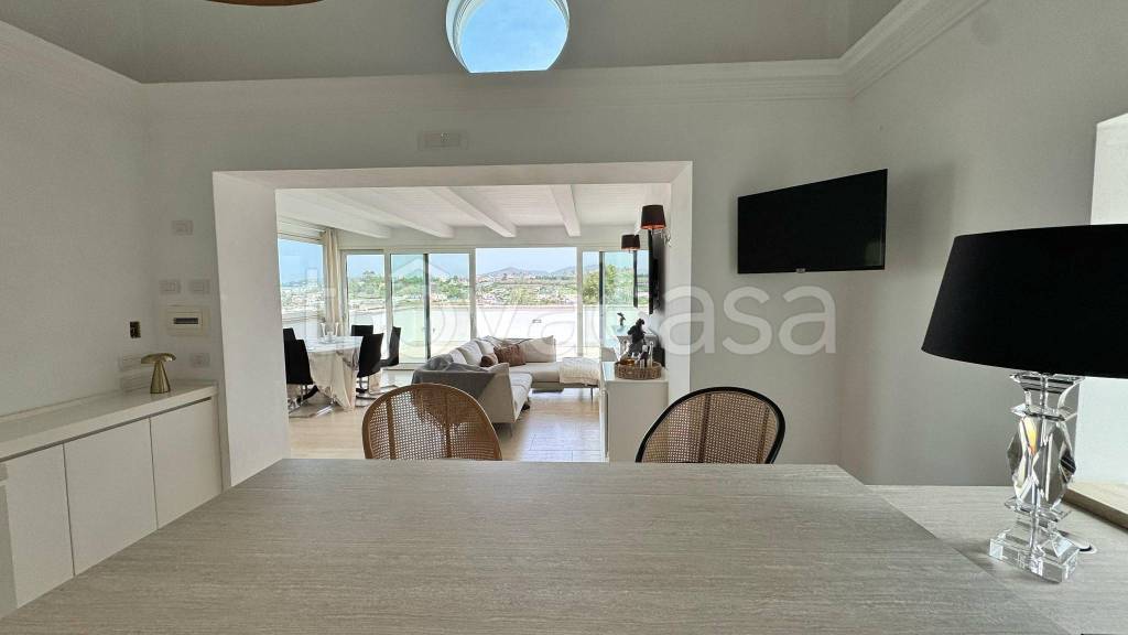 casa indipendente in vendita a Monte di Procida