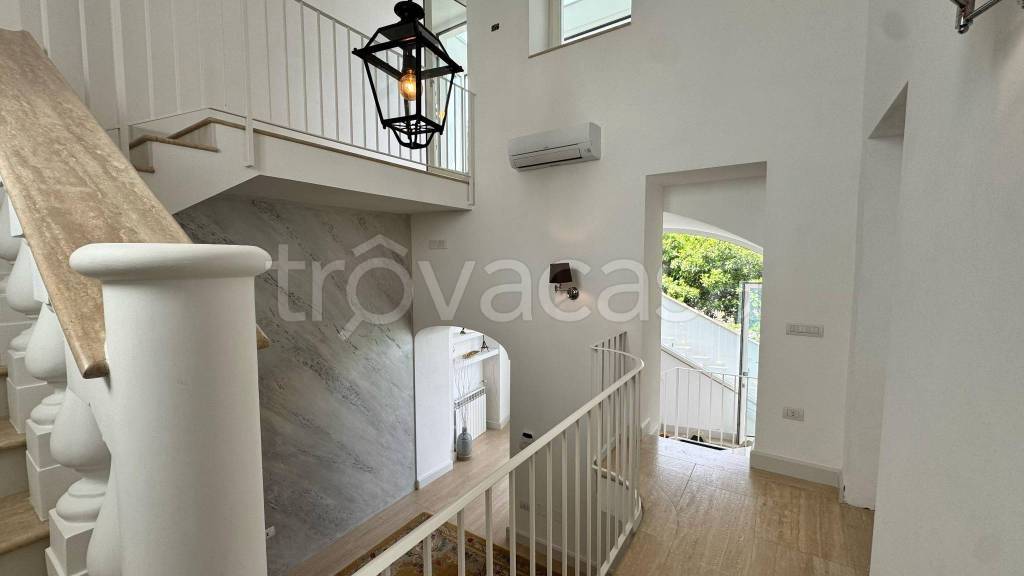 casa indipendente in vendita a Monte di Procida