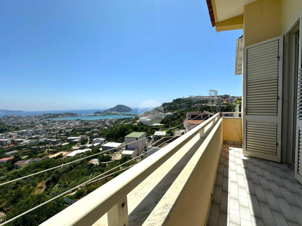 appartamento in vendita a Monte di Procida