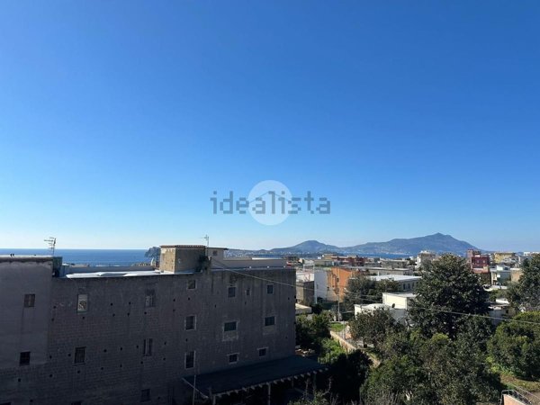appartamento in vendita a Monte di Procida