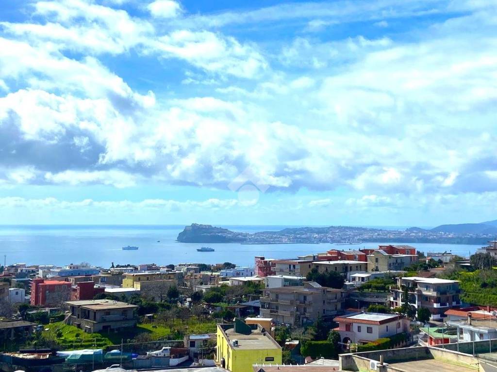 appartamento in vendita a Monte di Procida