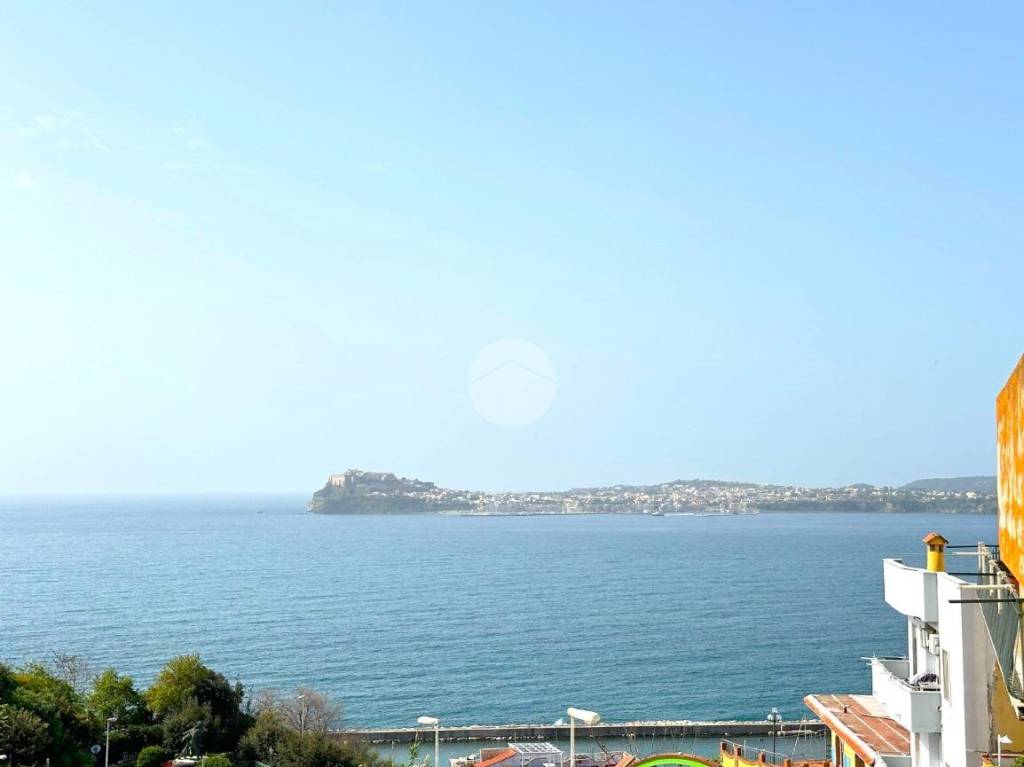 appartamento in vendita a Monte di Procida