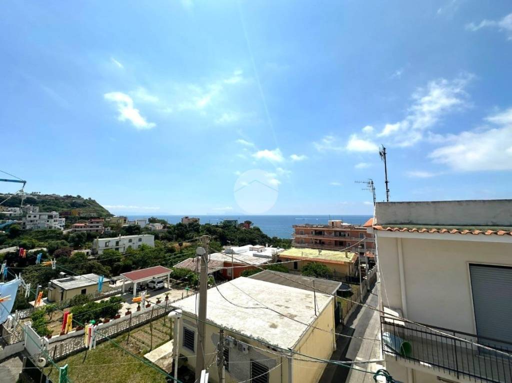 appartamento in vendita a Monte di Procida