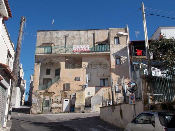 appartamento in vendita a Monte di Procida