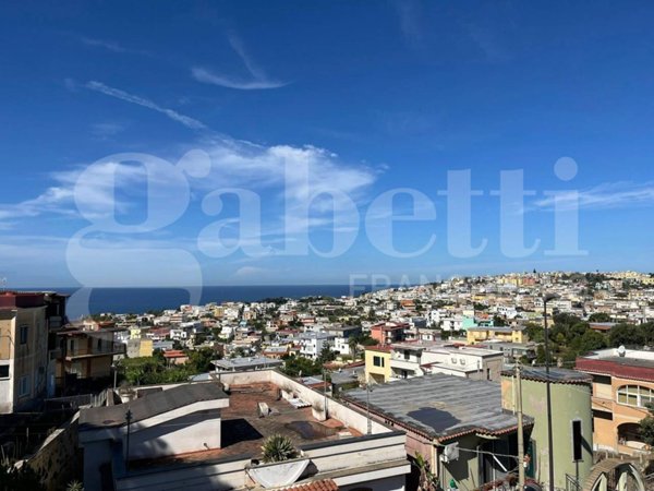 appartamento in vendita a Monte di Procida