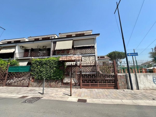 casa indipendente in vendita a Mugnano di Napoli