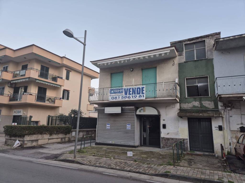 intera palazzina in vendita a Mugnano di Napoli
