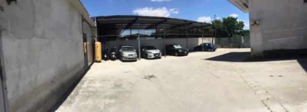 negozio in vendita a Mugnano di Napoli