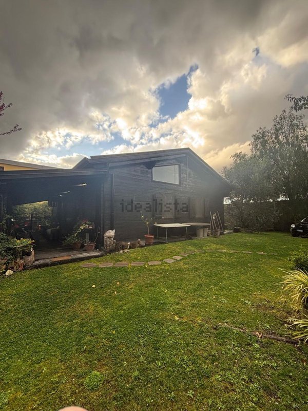 casa indipendente in vendita a Mugnano di Napoli