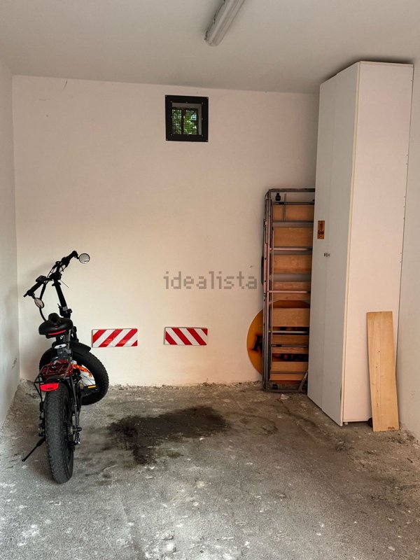 locale di sgombero in vendita a Mugnano di Napoli