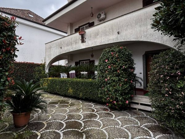 casa indipendente in vendita a Mugnano di Napoli