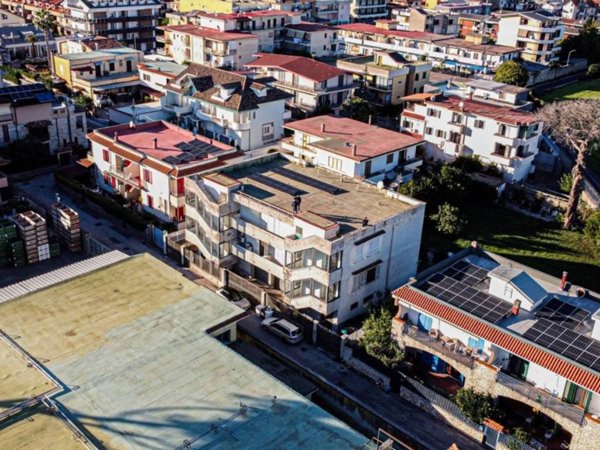 intera palazzina in vendita a Mugnano di Napoli