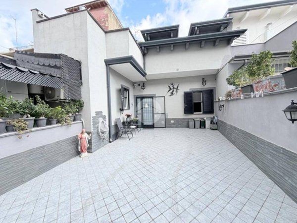 casa indipendente in vendita a Mugnano di Napoli