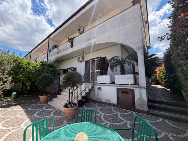 casa indipendente in vendita a Mugnano di Napoli