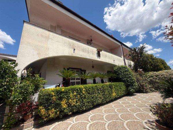 casa indipendente in vendita a Mugnano di Napoli