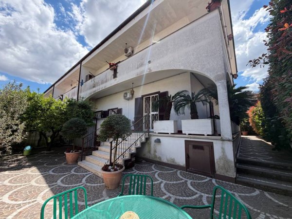 casa indipendente in vendita a Mugnano di Napoli