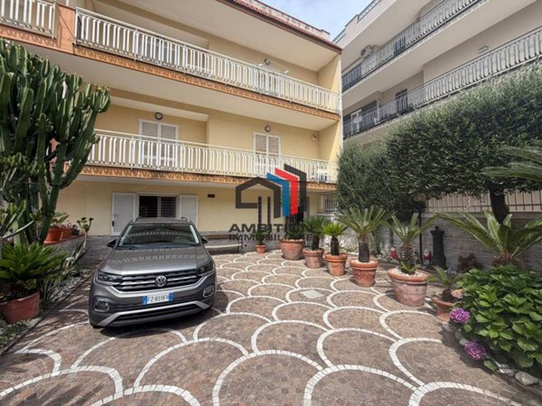casa indipendente in vendita a Mugnano di Napoli
