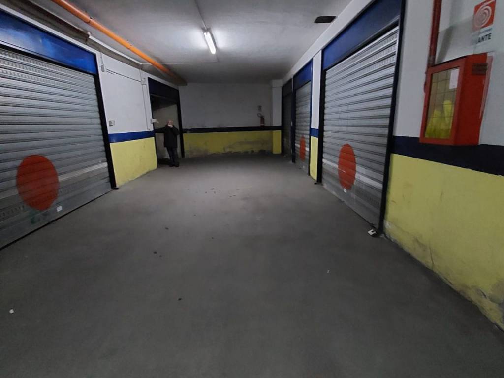 box auto in vendita a Mugnano di Napoli