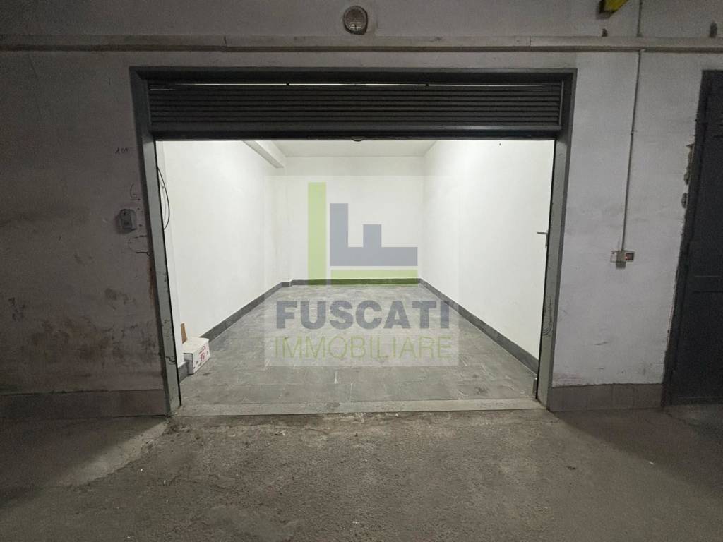 box auto in vendita a Mugnano di Napoli