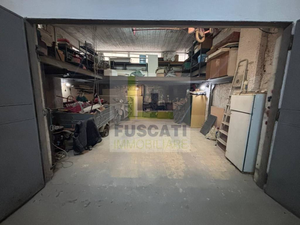 box auto in vendita a Mugnano di Napoli
