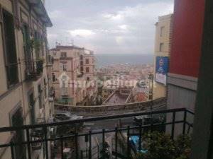 appartamento in vendita a Napoli in zona Chiaia