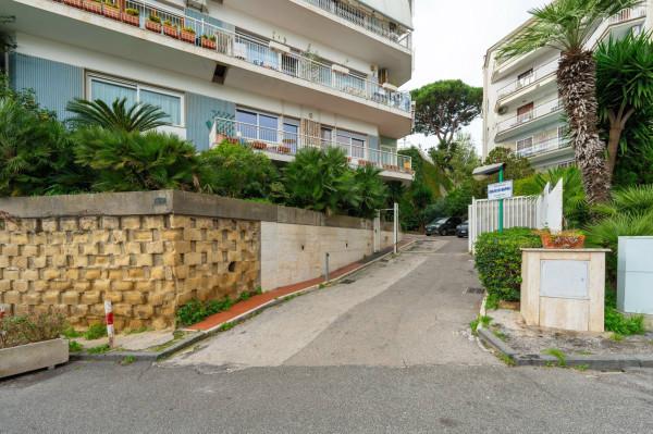 appartamento in vendita a Napoli in zona Posillipo